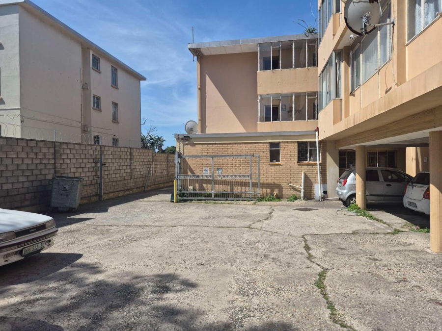 2 Bedroom Property for Sale in Port Elizabeth Central Eastern Cape